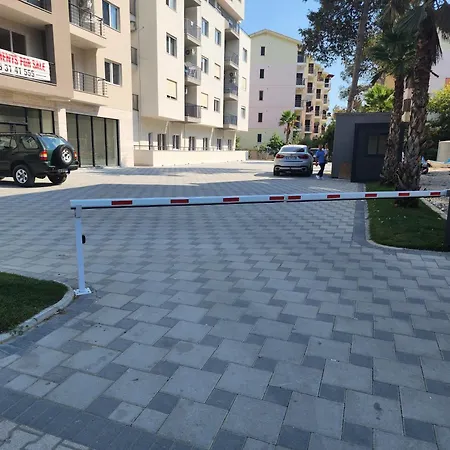 Meteor Golem (Tirana)