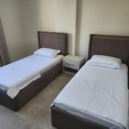 Meteor Apartments Golem * 골렘